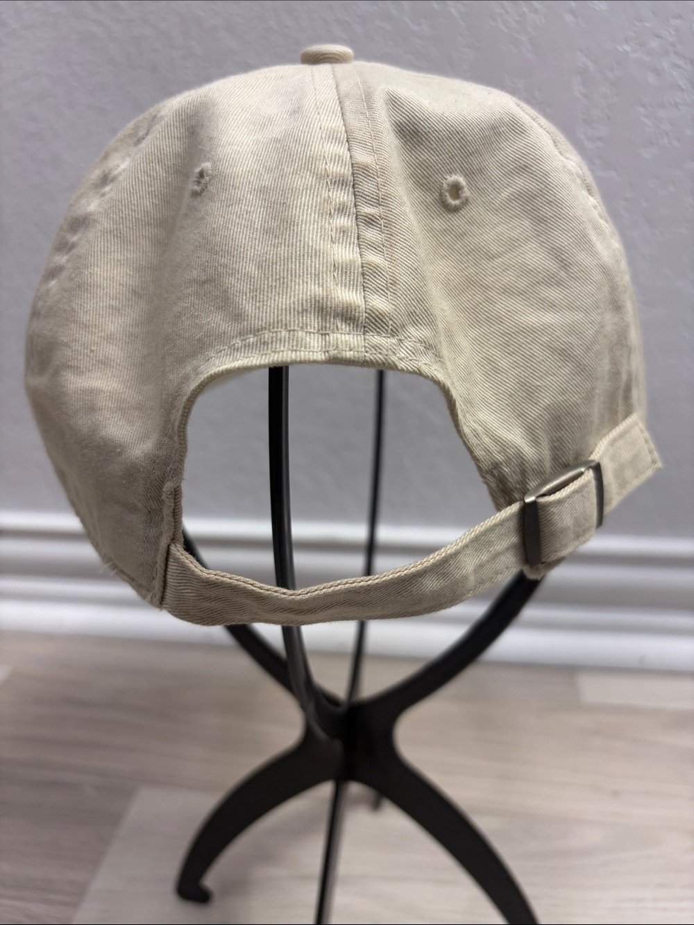 NBA Vintage khaki Chicago Bulls Adjustable Hat - Picture 5 of 5